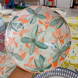 จานเซรามิก 8 นิ้ว จานข้าวสวยๆ จานลายดอกไม้สีส้ม ทำจากเซรามิก…