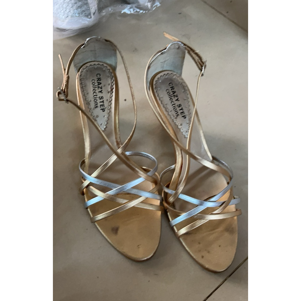 รองเท้า crazy step size 38