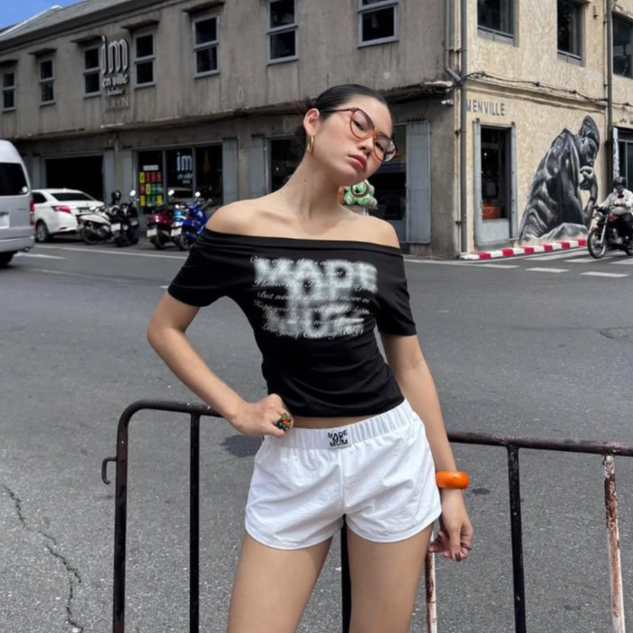 Tasty / Off shoulder top (เสื้อปาดไหล่)
