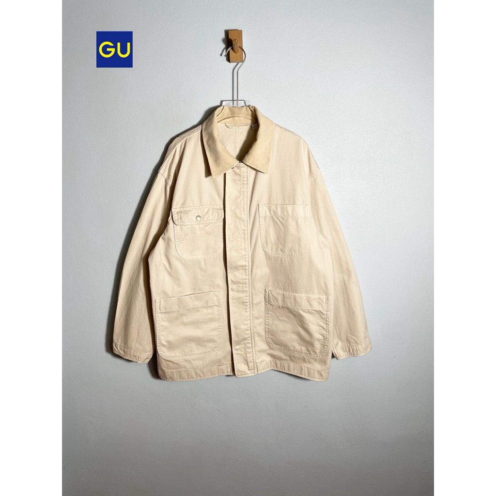 GU เสื้อคลุมแจ็คเก็ตแขนยาวคอปกลูกฟูก สีครีม (มือสอง)