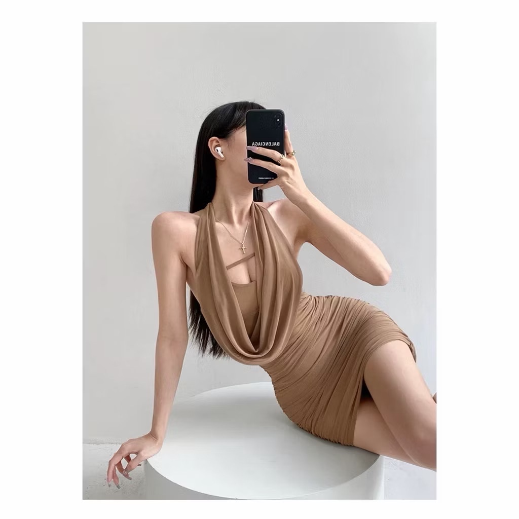 พร้อมส่ง มินิเดรส คล้องคอ แต่งดีเทลมาใหม่ สไตล์เกาหลี น่ารักมากๆ