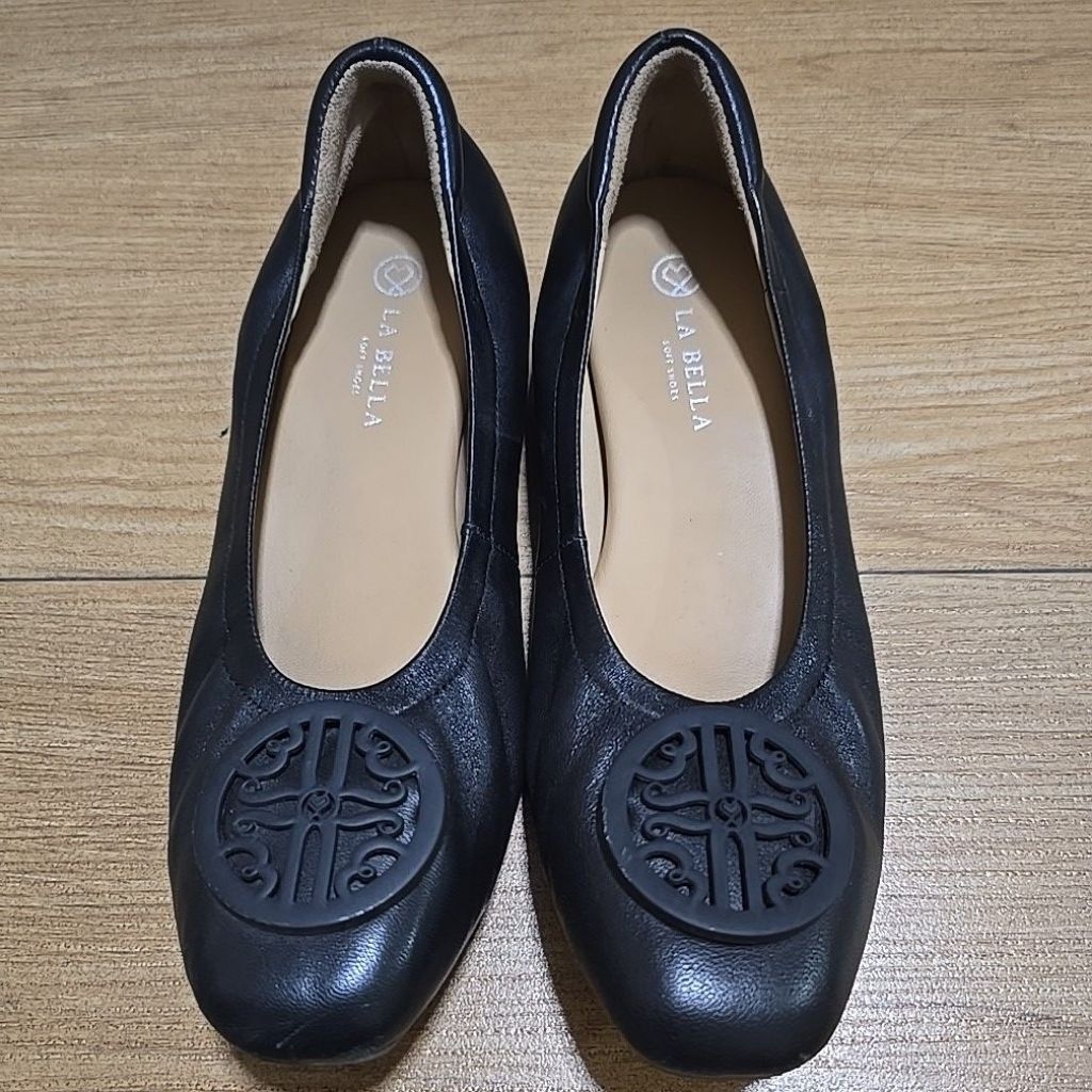 มือสอง!!! รองเท้าคัทชูหนังแกะแบรนด์ La Bella รุ่น LB Amore (Black)