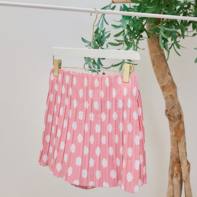 VACAY INDEED | Ami Skort ลาย Marshmallow Pink Polka  ( กางเกงกระโปรง )
