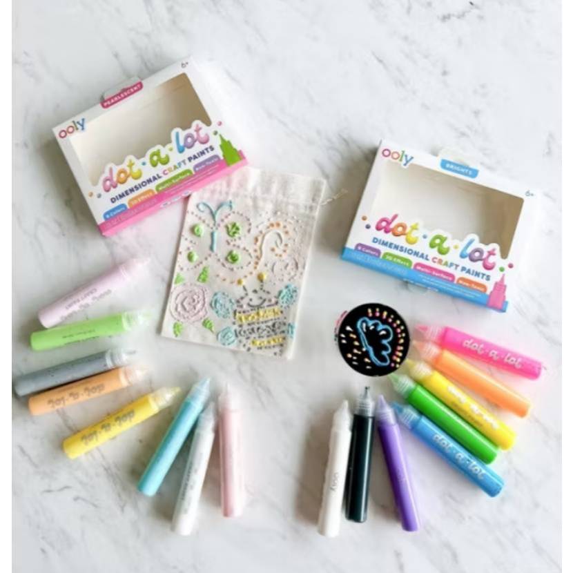 OOLY Dot-a-Lot 3D Dimensional Craft Paint (Set of 8) สีเพ้นท์ผ้า แก้ว ไม้ เคสโทรศัพท์ เพ้นท์ได้หลายพื้นผิว มีเอฟเฟกต์นูน