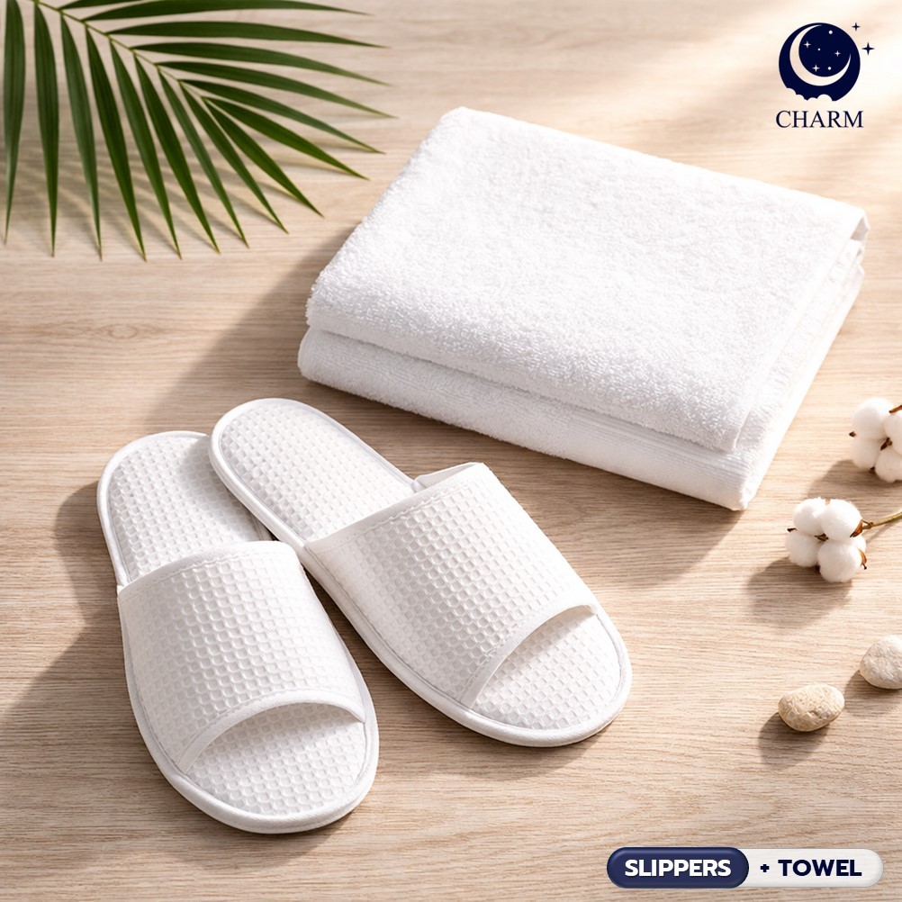 CHARM Hotel Guest Set รองเท้าใส่ในโรงแรม พื้นกันลื่น ผ้ารังผึ้ง Slippers + Towel ผ้าขนหนู 420g 27x54