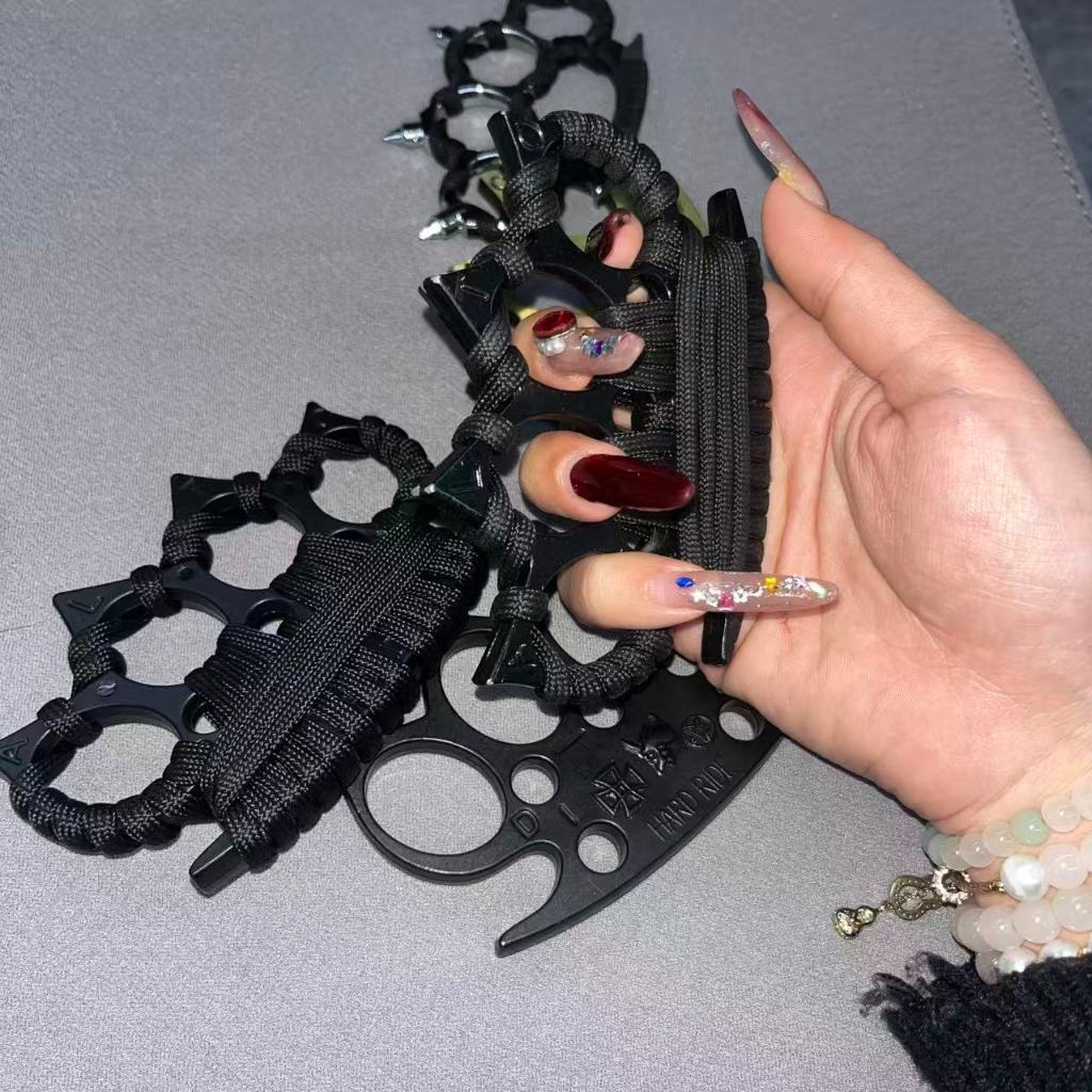 Gothic Style Finger Ring Vintage Hand Accessories Cool Collectible Gift