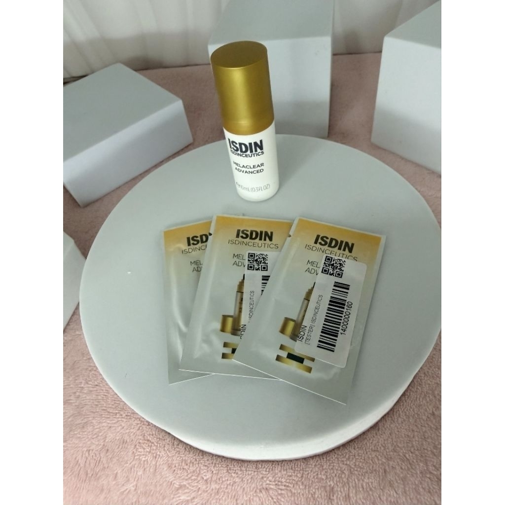 ขนาดทดลอง Tester ISDIN Isdinceutics Melaclear Advanced 2 ml.ซึ่งเป็นเซรั่มเข้มข้นเพื่อจัดการปัญหาฝ้า
