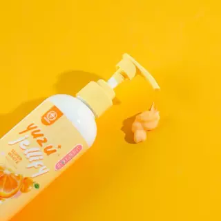 เจลลี่เซรั่ม สูตรมาส์กผิวญี่ปุ่น (นิวโรไลท์+AHA) Yuzu Jellify Super White Body Serum ปริมาณ 200 ml.