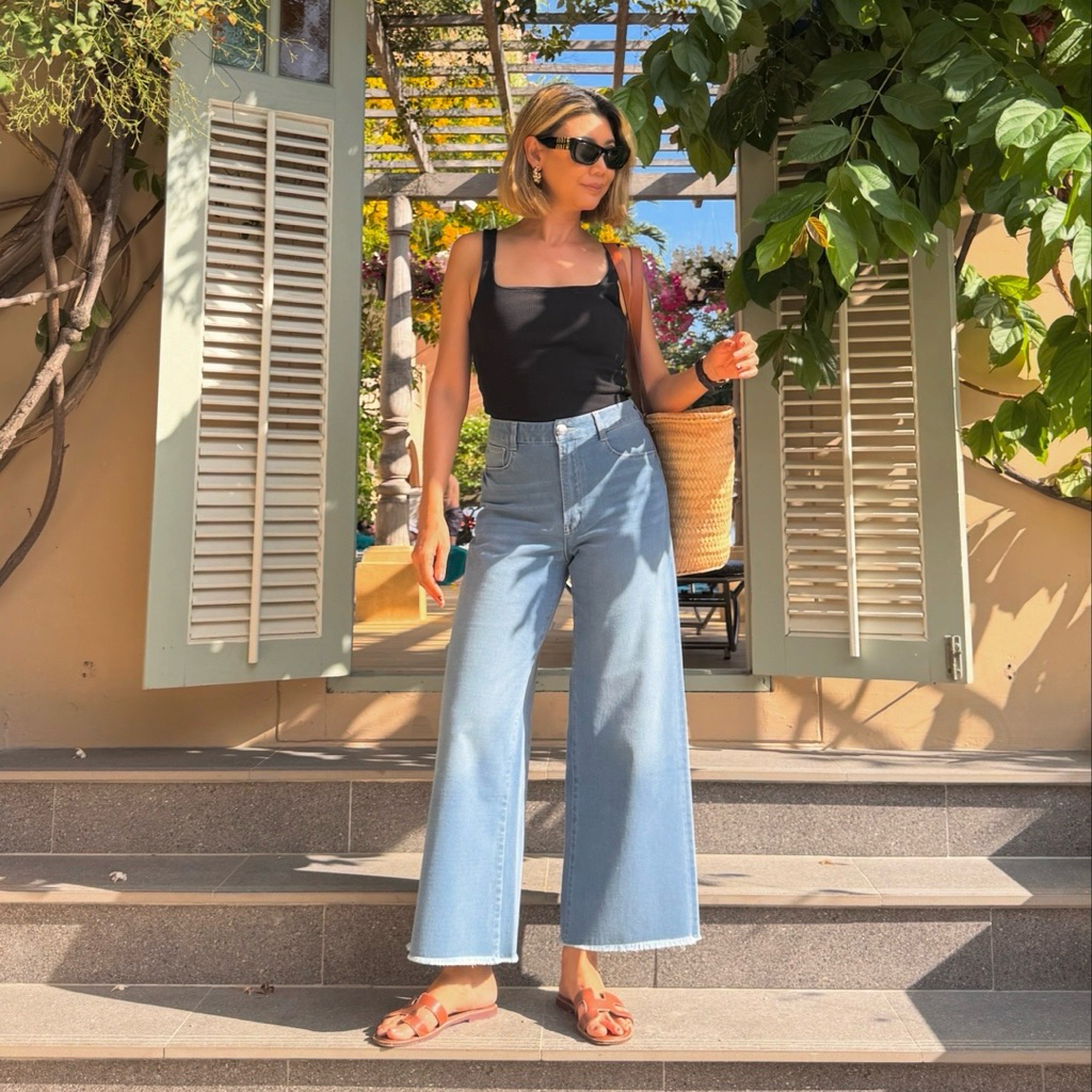 Aevelyn Jeans กางเกงยีนส์รุ่น Anna Light Blue Jeans