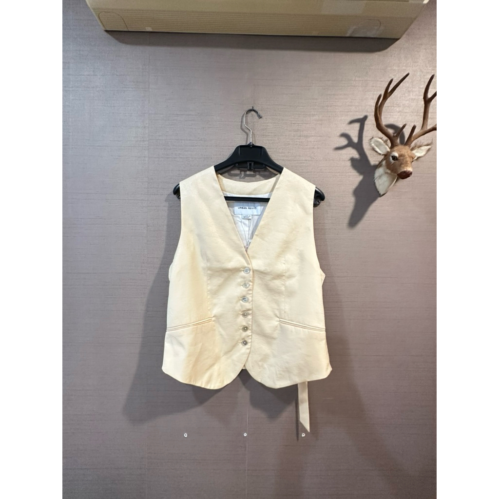 Urban Revivo Set เสื้อ Vest และกางเกง