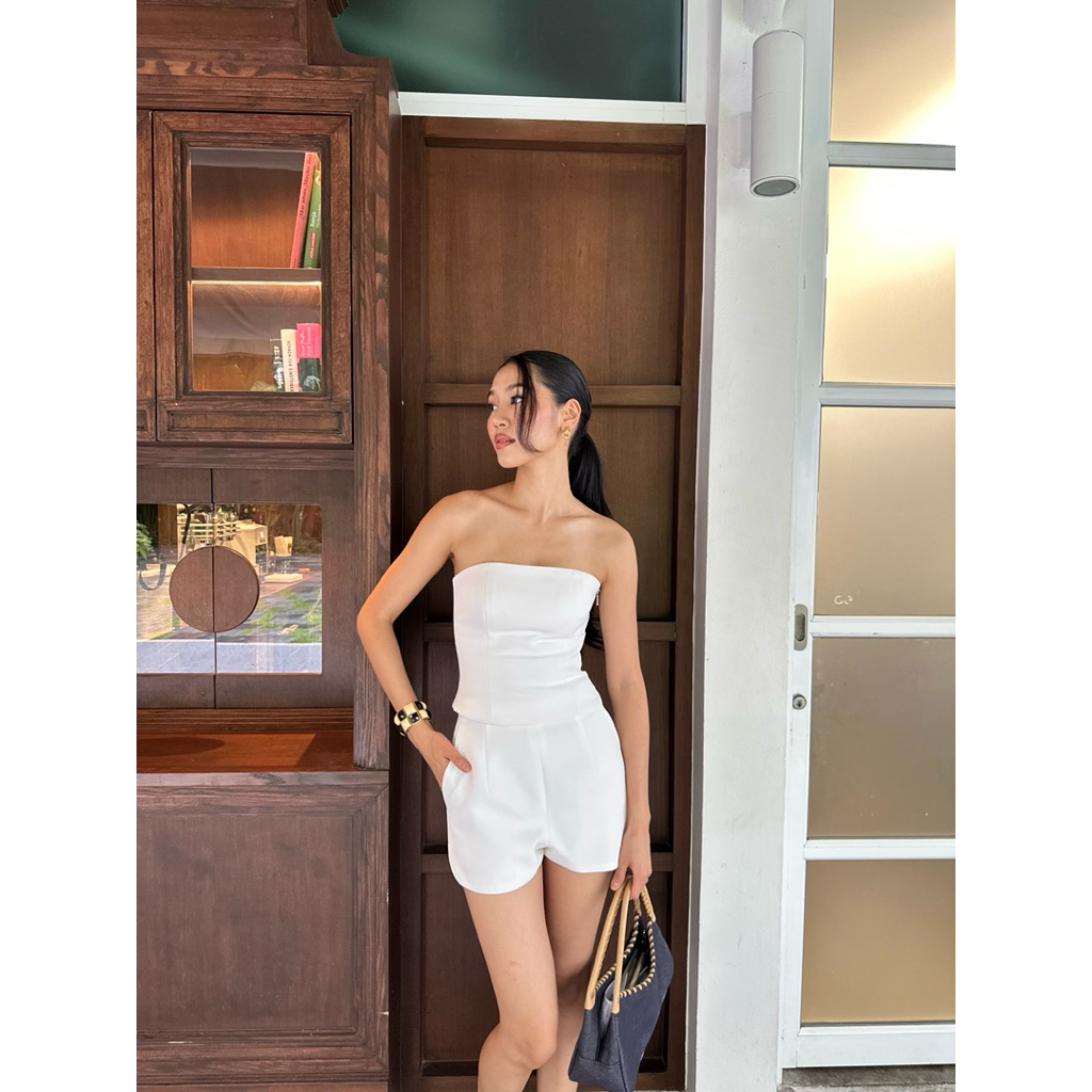 ORCHIDA | The Classic Shorts (กางเกง) (จัดส่งภายใน 2–3 วัน)