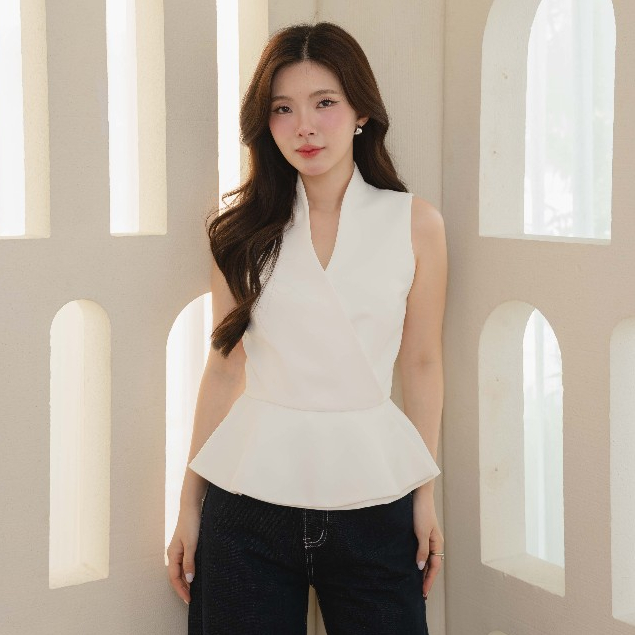 Milin T42 Mena top by hanamilinclothing ราคา ถูกที่สุด ดีลบีเคเค แกลเลอรีภาพที่ 5
