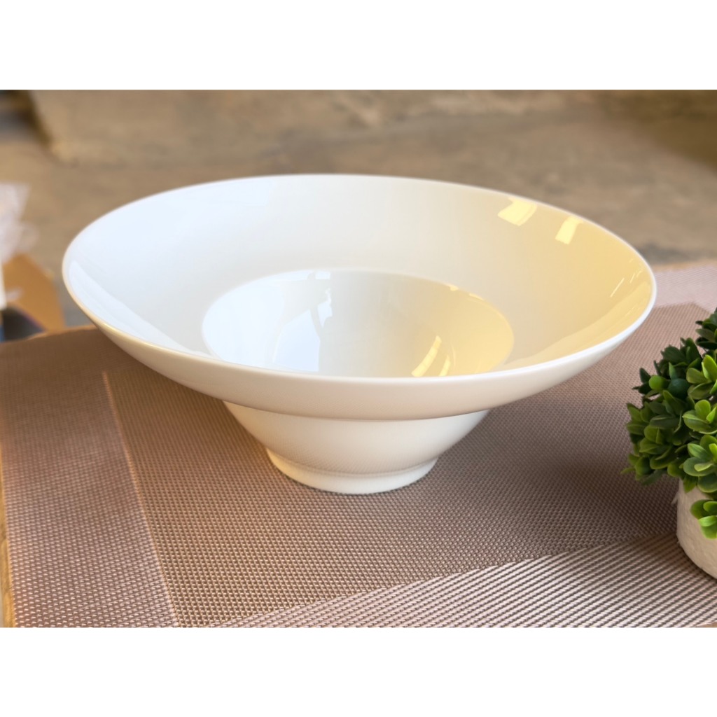 จานเซรามิกทรงลึก จานพาสต้า จานร้านอาหารคาเฟ่ ขนาด9นิ้ว เนื้อพอร์ซเลน porcerlain ceramic ออกใบกำกับภาษีได้ รหัส22726