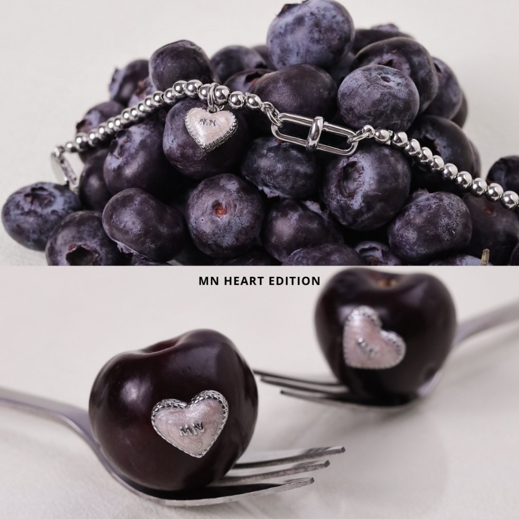 [MN Heart Edition] ต่างหู สร้อยข้อมือ ดีเทลหัวใจดีไซน์มินิมอล พร้อมโลโก้ MN เล็กๆ เรียบหรูแบบไม่ตะโกน ใส่ได้ทุกวัน ได้ลุ ราคา ถูกที่สุด ดีลบีเคเค