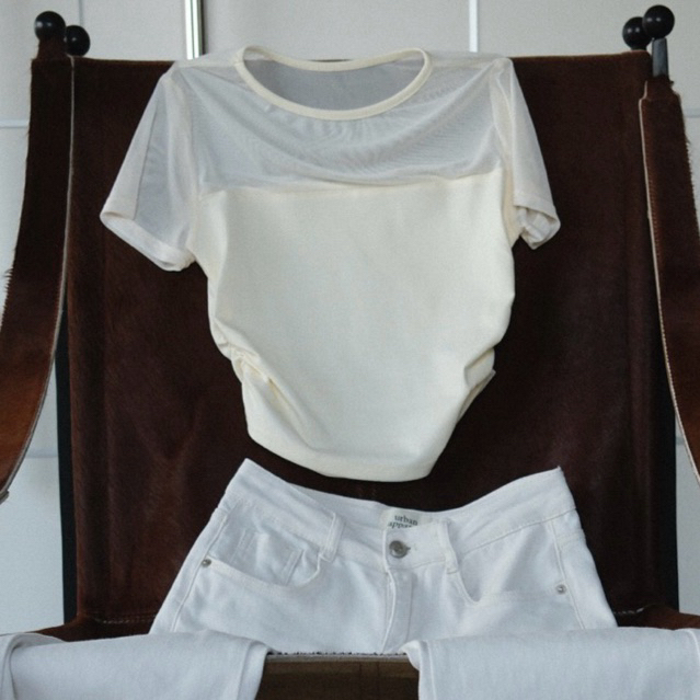 urban apparels | louie sheer crop top เสื้อครอปดีเทล layered ผ้าซีทรูด้านบน