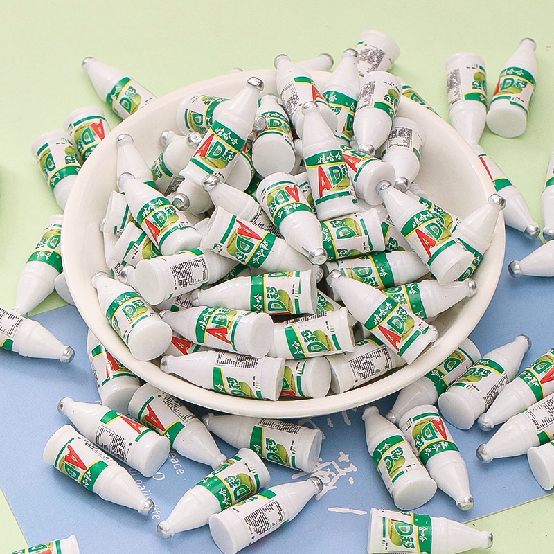 ่j764 ขวดนมจำลองของจิ๋วแพ็คละ 10 ชิ้น