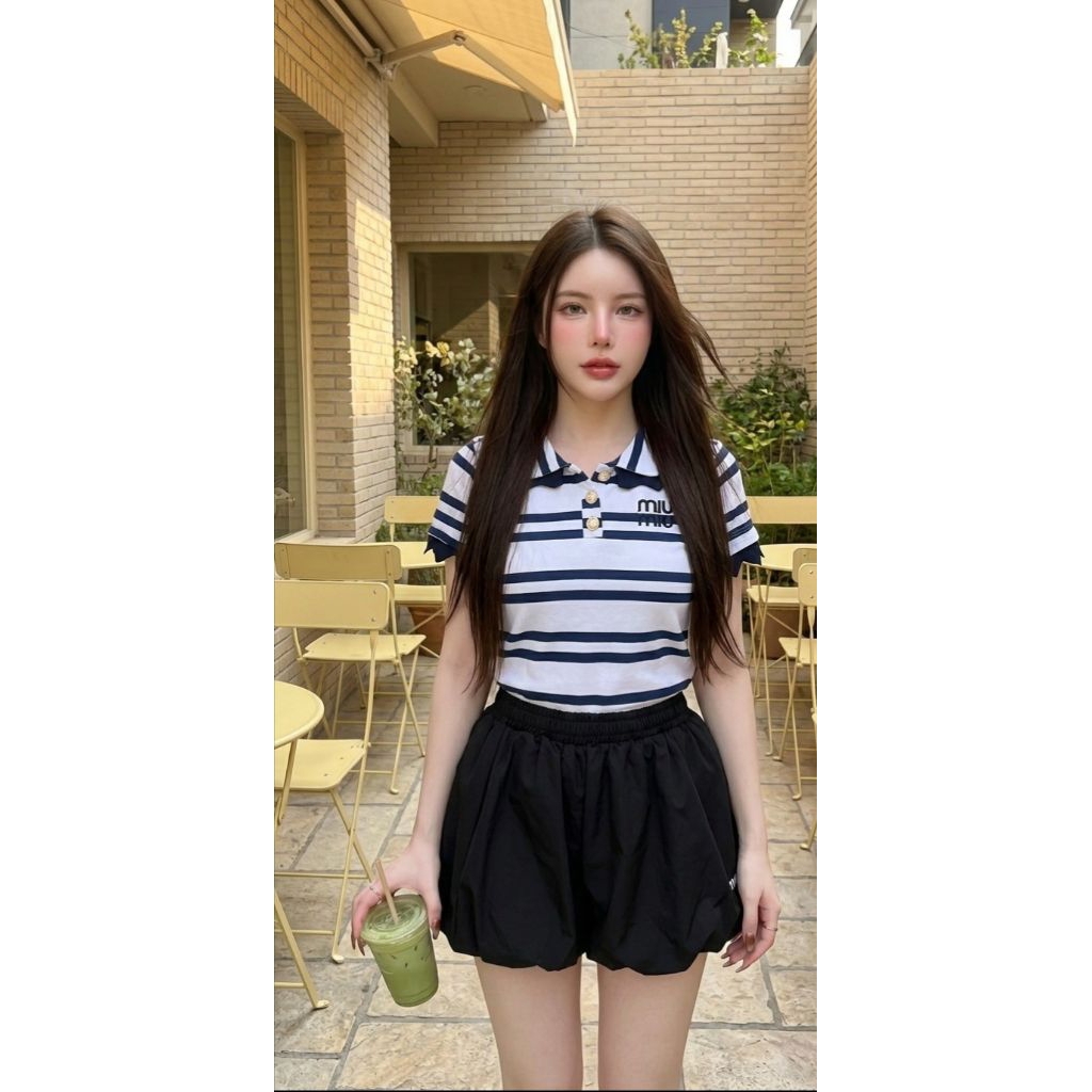 ชุดเซ็ต2ชิ้นเสื้อยืดลายริ้วคอปกmiumiu+ กางเกงบอลลูน