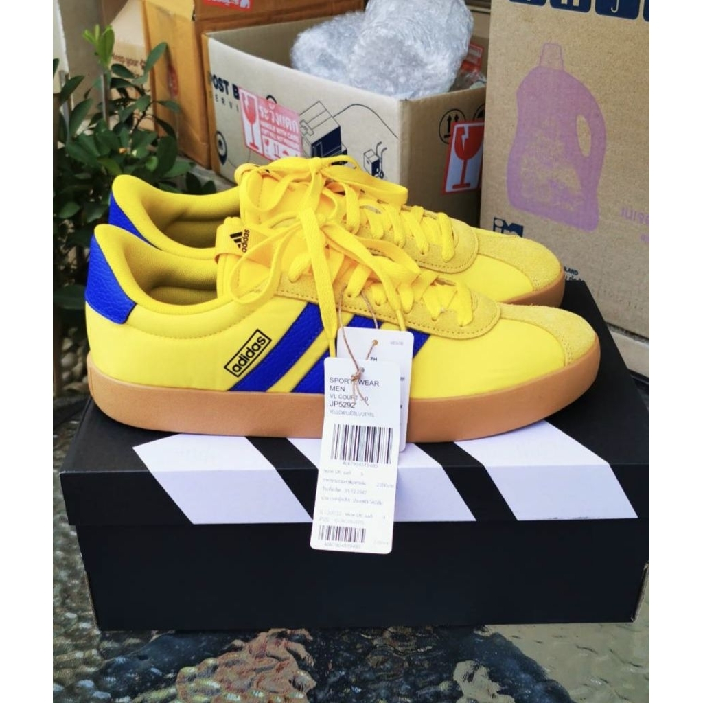 รองเท้า​ adidas​ size​43.5​