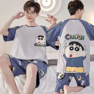 【จุดสินค้า】ชุดนอนแขนสั้นการ์ตูนชินจัง ผ้าฝ้ายฤดูร้อน สัมผัสสบาย ชุดอยู่บ้านสำหรับผู้ชาย สไตล์ทันสมัย ขนาดใหญ่สำหรับวัยร