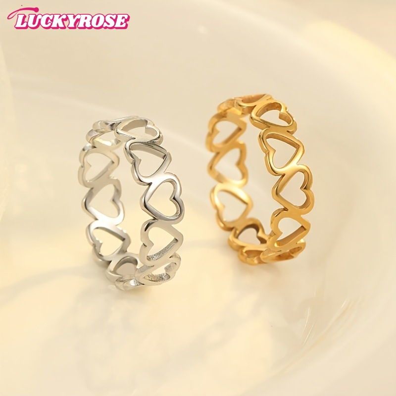 LUCKYROSE แหวนสตรีสแตนเลส ฉลุลายหัวใจ ทนทาน ไม่ซีดจาง ดีไซน์พิเศษ