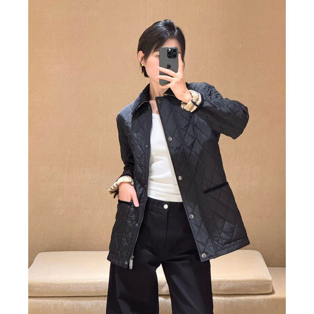 เสื้อแจ็คเก็ต B  Nylon Jacket คอปกลูกฝูก มี 2 สี สินค้าใหม่ ของแท้