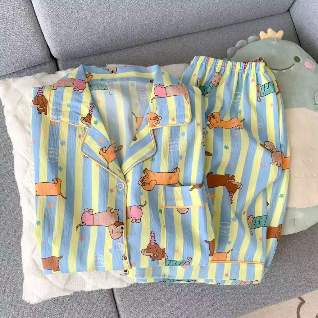ชุดนอนลายริ้วสีเขียวลายสุนัขน่ารัก 2ชิ้น เสื้อสั้น กางเกงขาสั้น เหมาะฤดูร้อน ไซส์ M-2XL ส่งจากไทย