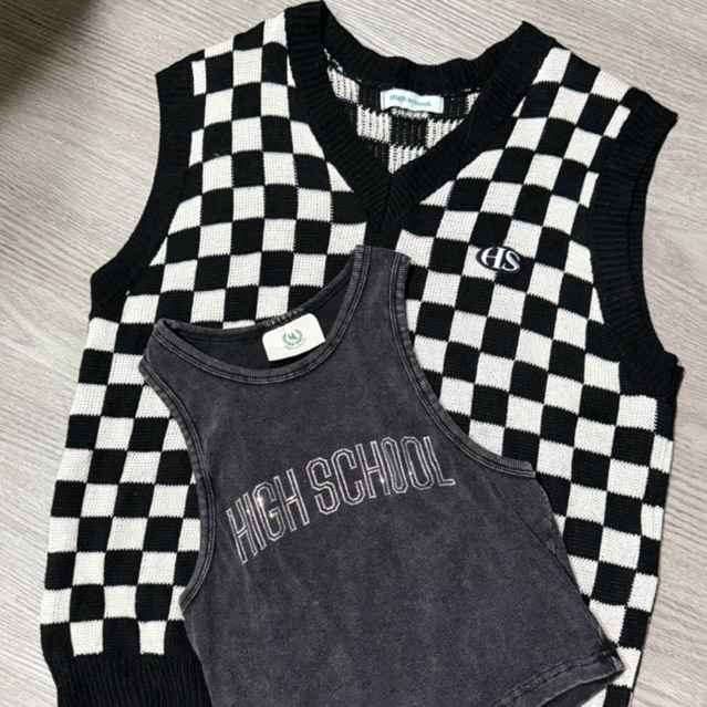 เสื้อแบรนด์#High school ใส่ไปคอน ครั้งเดียว