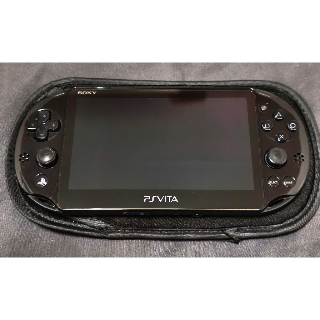 PSVita 2000 มือสอง โหลดเกมเองได้ เมม 128Gb
