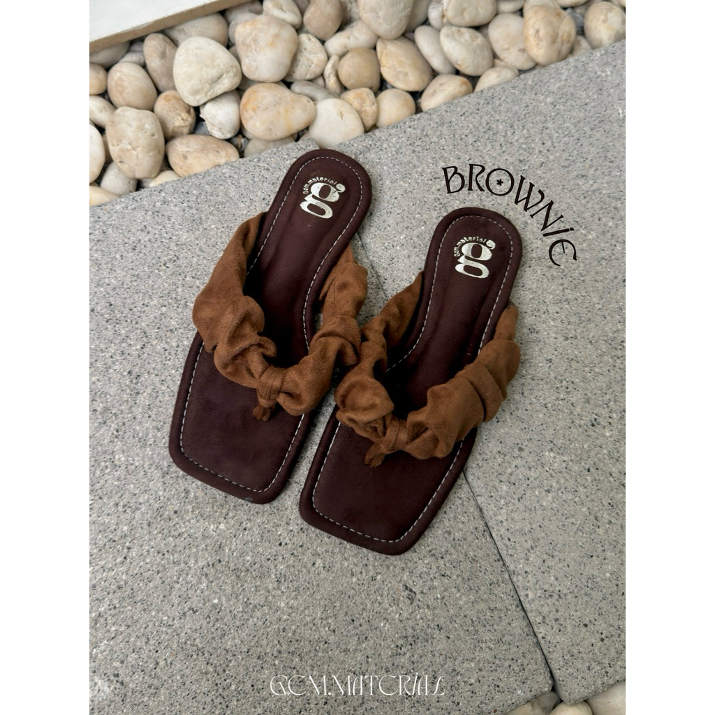 SHAGGY✨พร้อมส่ง 6-6-69 ค่า รองเท้าแตะหนีบนุ่มฟูน่ารักมากๆ🩰 ผลิตจากช่างไทย🇹🇭