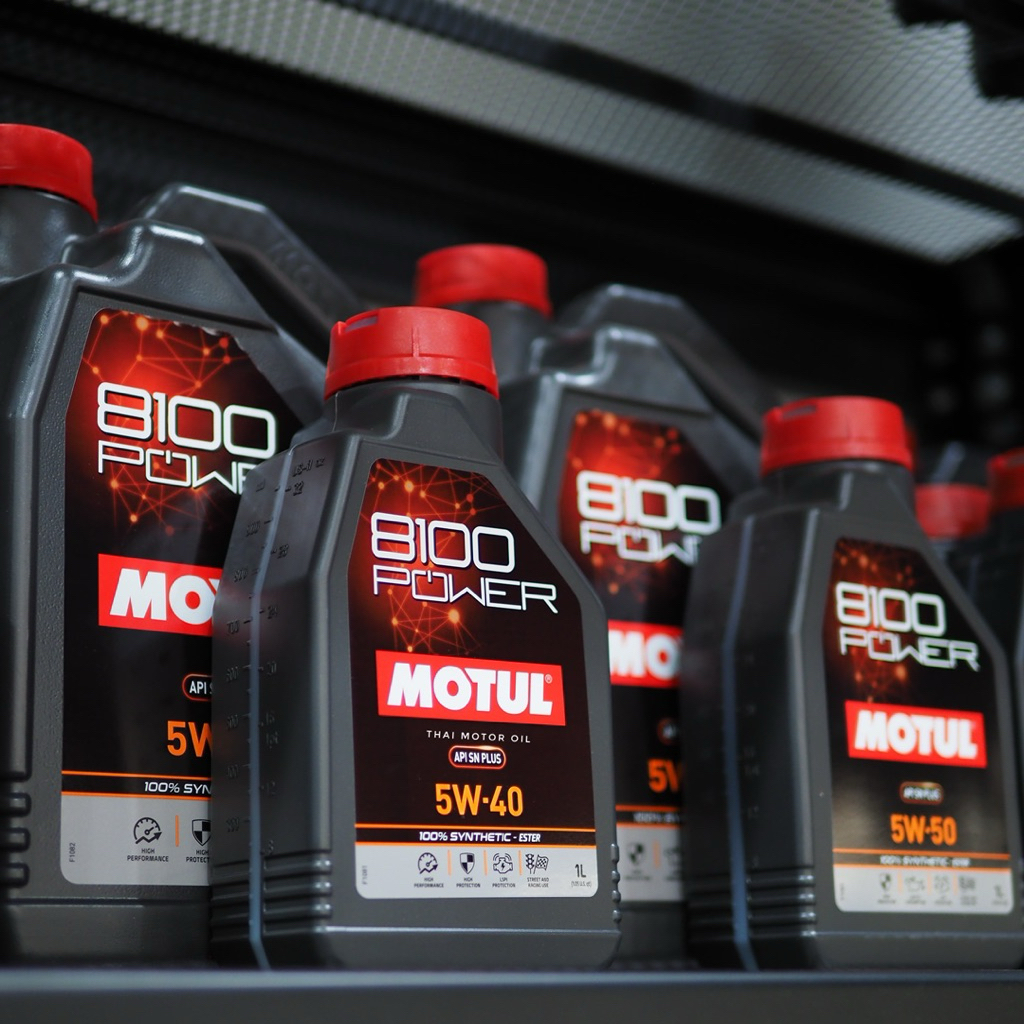 *สำหรับสายซิ่ง ลงสนามได้ มีครบทุกเบอร์ Motul 8100 Power 0W-20 5W-30 5W-40 5W-50 และ X-Power 10W-60