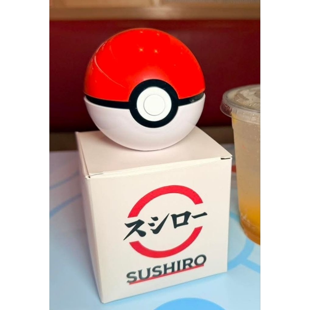 Sushiro poke ball pokemon บอล ซองกันน้ำ Sticker ซูชิ น่ารัก ที่ใส่บัตร ป้ายห้อยคอ พวงกุญแจ ตุ๊กตา แม
