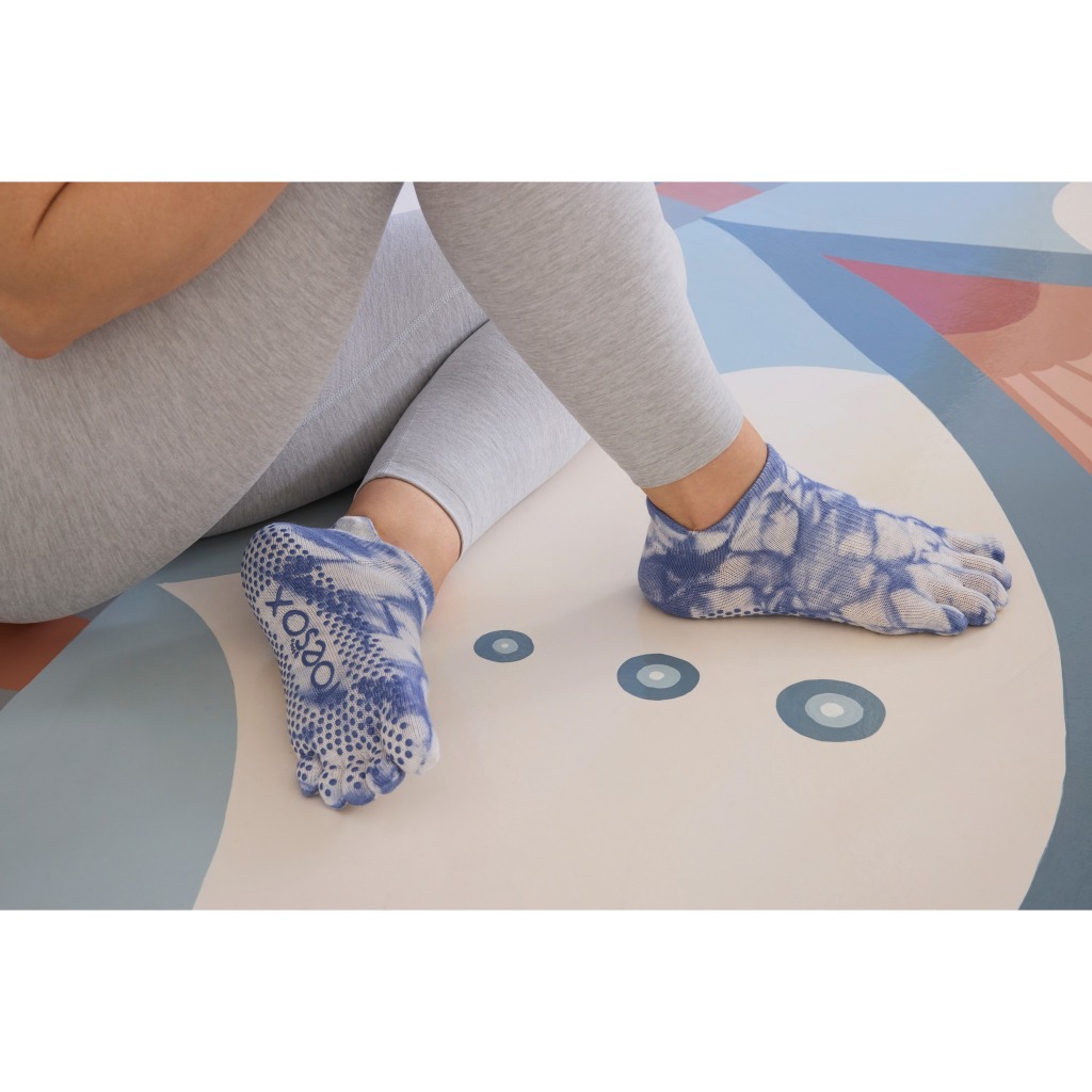 ถุงเท้ากันลื่นแยกนิ้ว ปิดนิ้วเท้า ถุงเท้าโยคะ ถุงเท้าพิลาทิส บาร์ เต้น แบรนด์โทซอคส์ ToeSox👣 รุ่นโลว์ไรส์ Low Rise Full