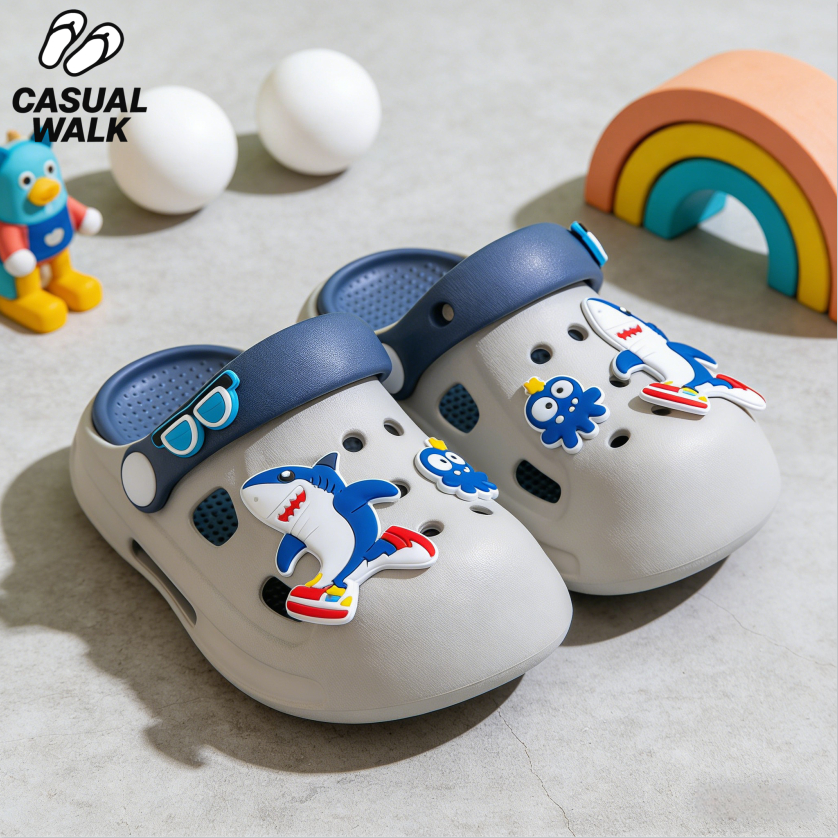 Casual WALKรองเท้าเด็กการ์ตูน EVA กันลื่น กันน้ำ แห้งไว รองเท้าเด็กใส่เล่นน้ำ สงกรานต์ รองเท้าเด็กหน้าร้อน 24-35