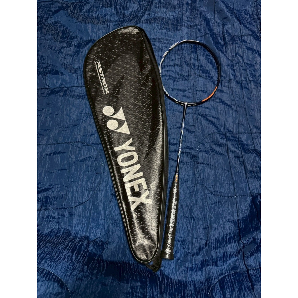 ไม้แบดมินตัน Yonex Astrox 100ZZ Navy