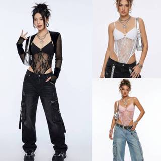 L'NADA【พร้อมส่ง】บอดี้สูทลูกไม้เซ็กซี่ สีดำ สายเดี่ยว เว้าลึก…