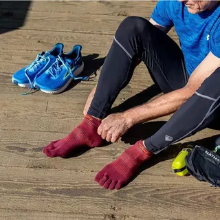 Injinji Run Lightweight No-Show ถุงเท้าแยกนิ้ว ข้อสั้น