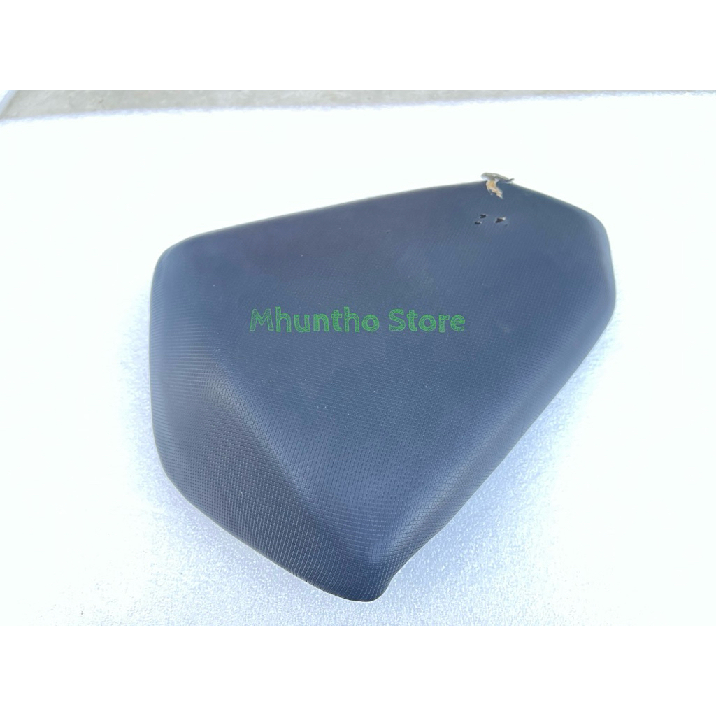 เบาะหลัง เบาะคนซ้อน สินค้าแท้มือสอง KAWASAKI Z300 (ใส่NINJA300ได้) SS