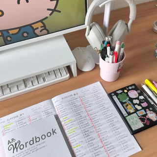 สมุดจดศัพท์ WORDBOOK จดได้ 2,400 คำ จดแบบใหม่ 4 columns