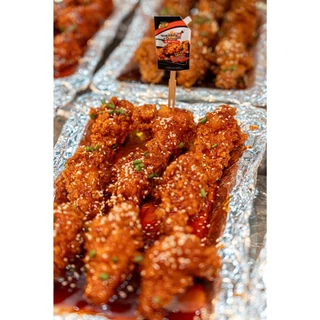 ซอสเคลือบไก่ พริกเกาหลี กระเทียม มีทั้ง 6 รสชาติให้เลือก อร่อยทั้ง 6 รสชาติ