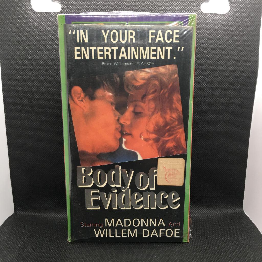 เทปหนัง VHS เรื่อง Body of Evidence
