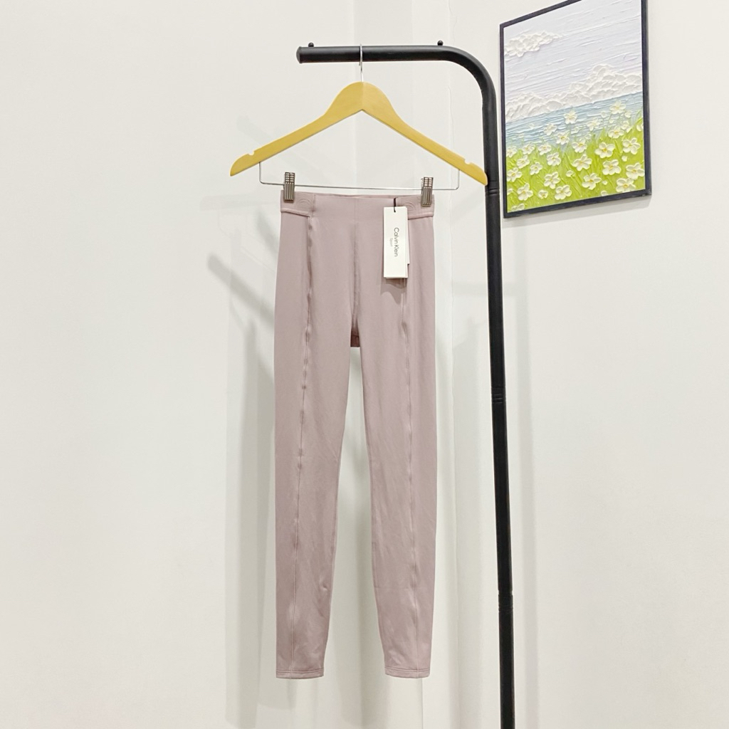 Calvin Klein กางเกงออกกำลังกายผู้หญิง size XS