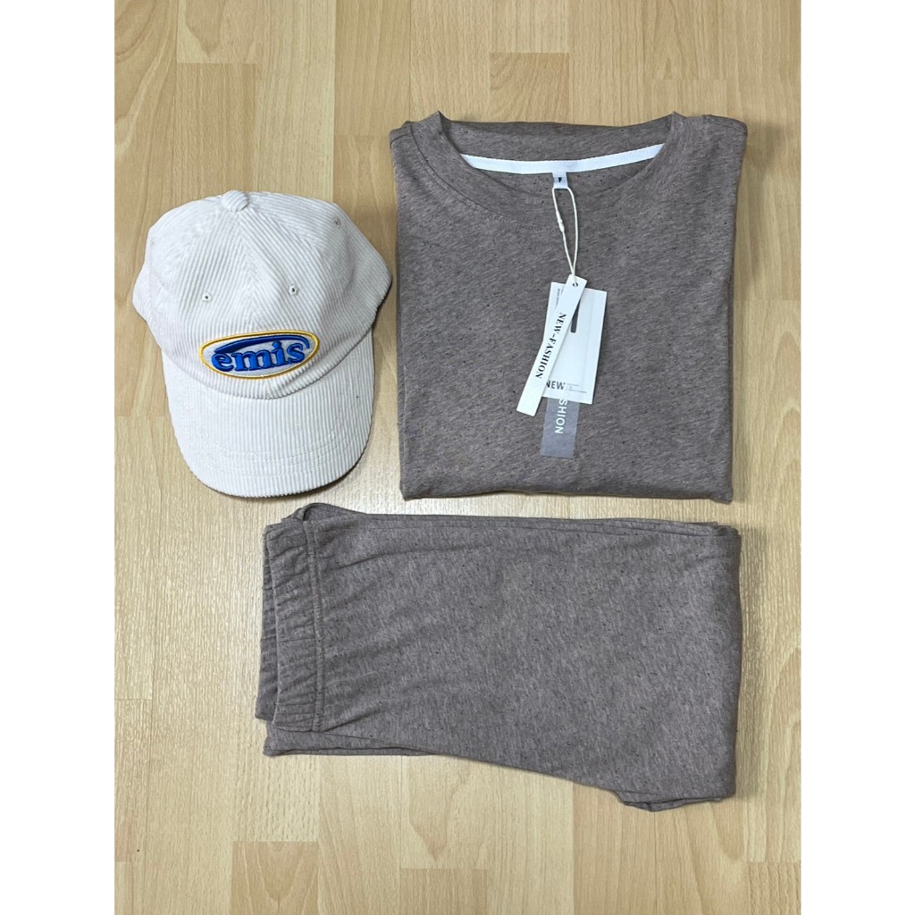 เซตขาม้าเนื้อผ้าUnique(Sparkled Knit)ชุดเซต Oversize เท่ๆ รูปที่ 4