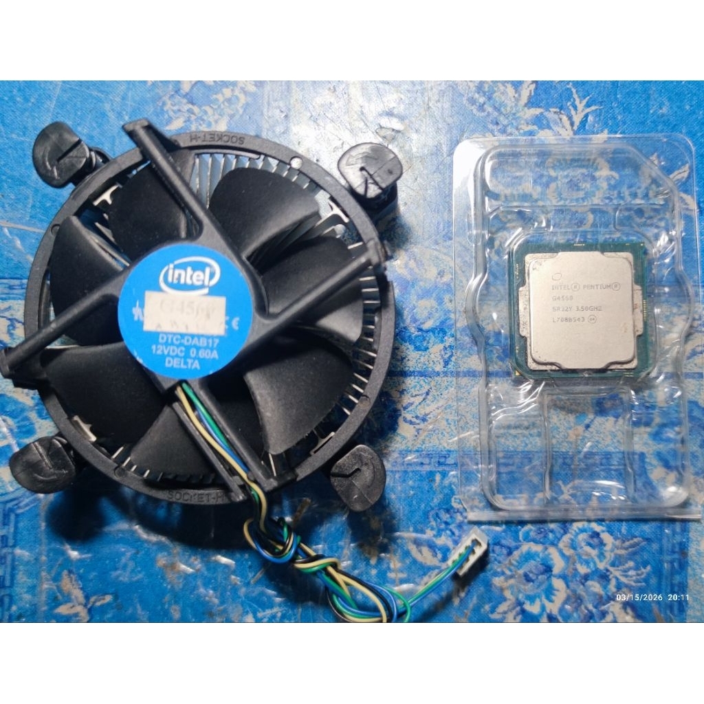 Intel Pentium G4560 3.5 GHz (LGA 1151) + พัดลม มือสอง