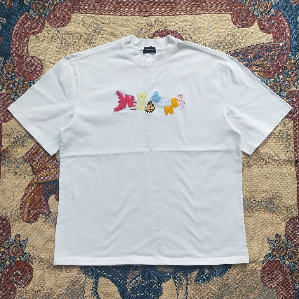 เสื้อยืด We11done มือสอง