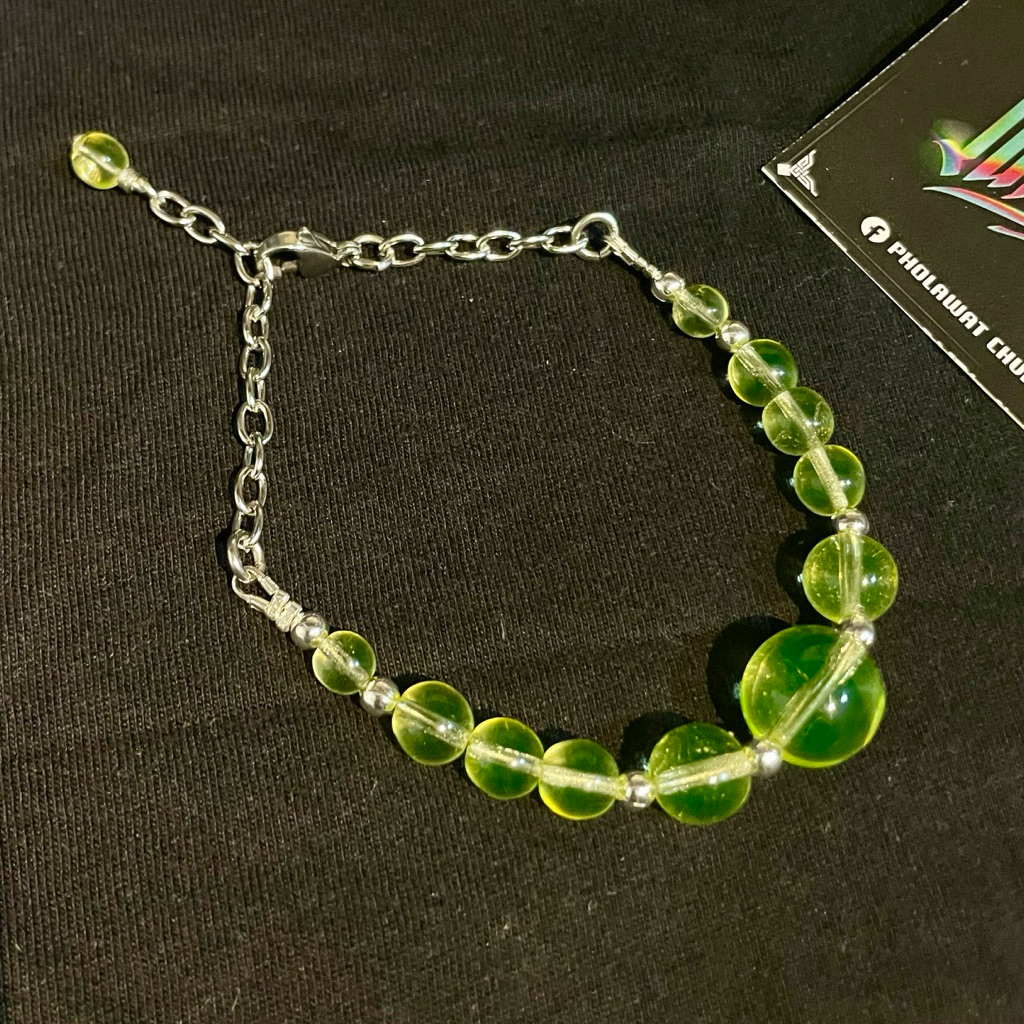 “ATOMIC FLOW” สร้อยข้อมือแก้วยูเรเนียม-Uranium glass bracelet