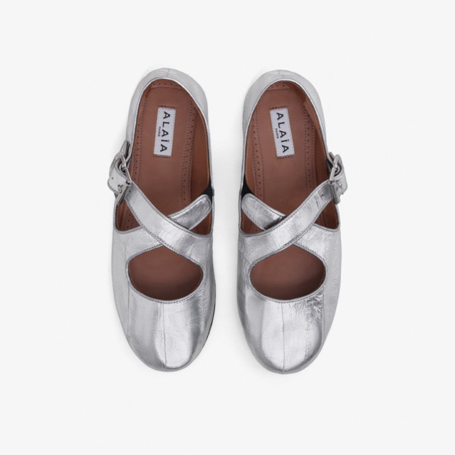 ALAIA BALLET FLATS รองเท้าทรงบัลเล่ต์