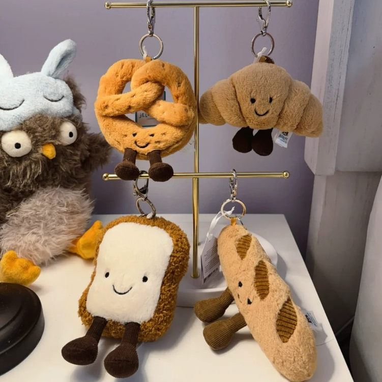 Jellycat Amuseables Bag Charm ตุ๊กตา Jellycat นุ่มและฟู วัสดุที่ปลอด ภัยของแท้ 100% จัดส่งจากประเทศไทย ราคา ถูกที่สุด ดีลบีเคเค แกลเลอรีภาพที่ 3