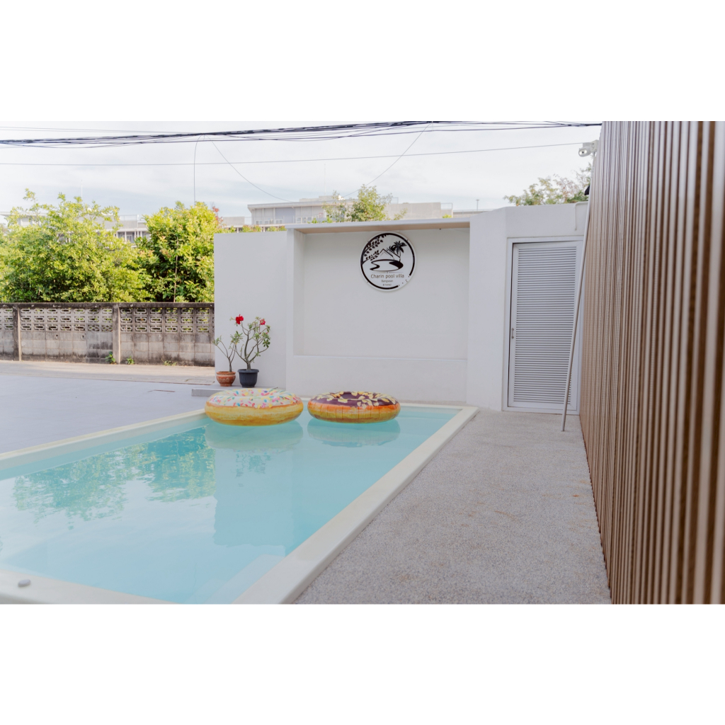 Pool villa  Bloom Villa – Charin Street