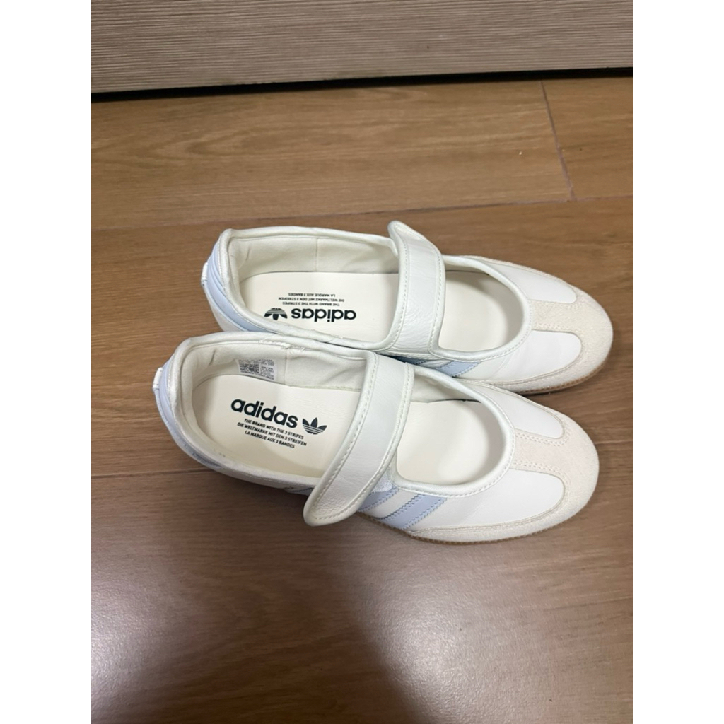 💖USED LIKE NEW adidas samba mary jane สีฟ้า 7UK
