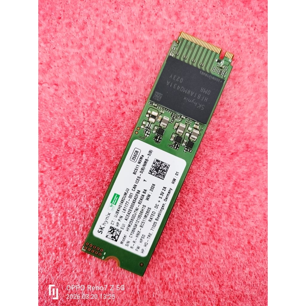 SSD 256GB SKhynix  M.2 NVMe ลงวินโดว์ผ่าน ไม่มีแบด สถานะดิสก์ 100℅